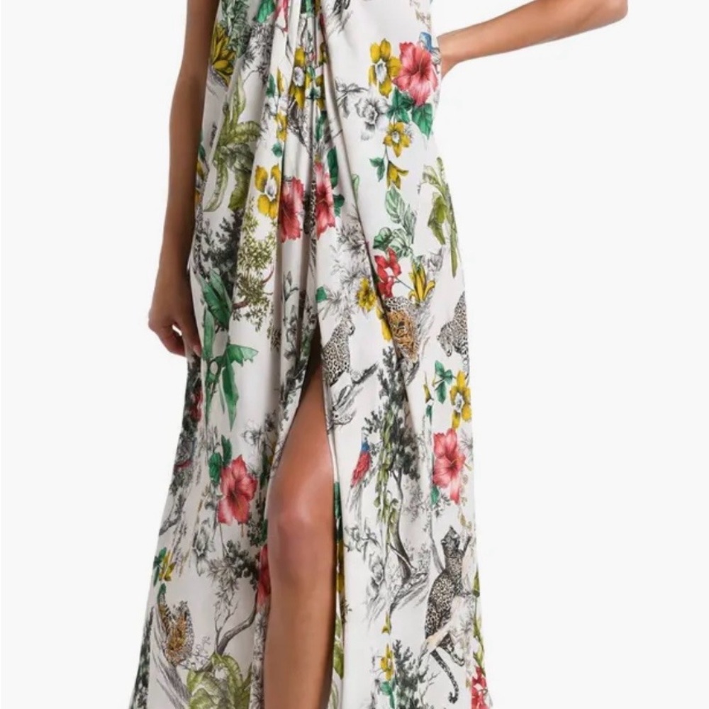 L'Agence Geneva Jungle Floral Cover-Up Dress. - Picture 3 of 6